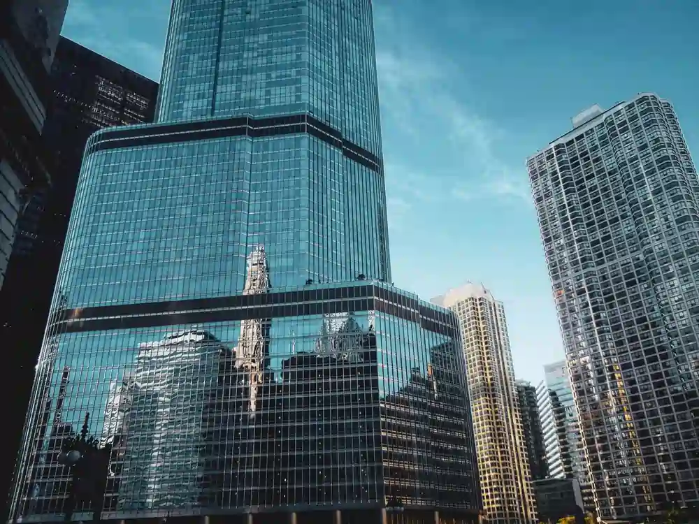 8 Top Hotels in New York 3 Trump International Hotel and Tower