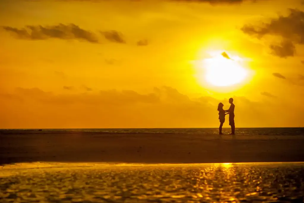 21 Best Honeymoon Destinations: A Complete Guide 6 Honeymoon Destinations