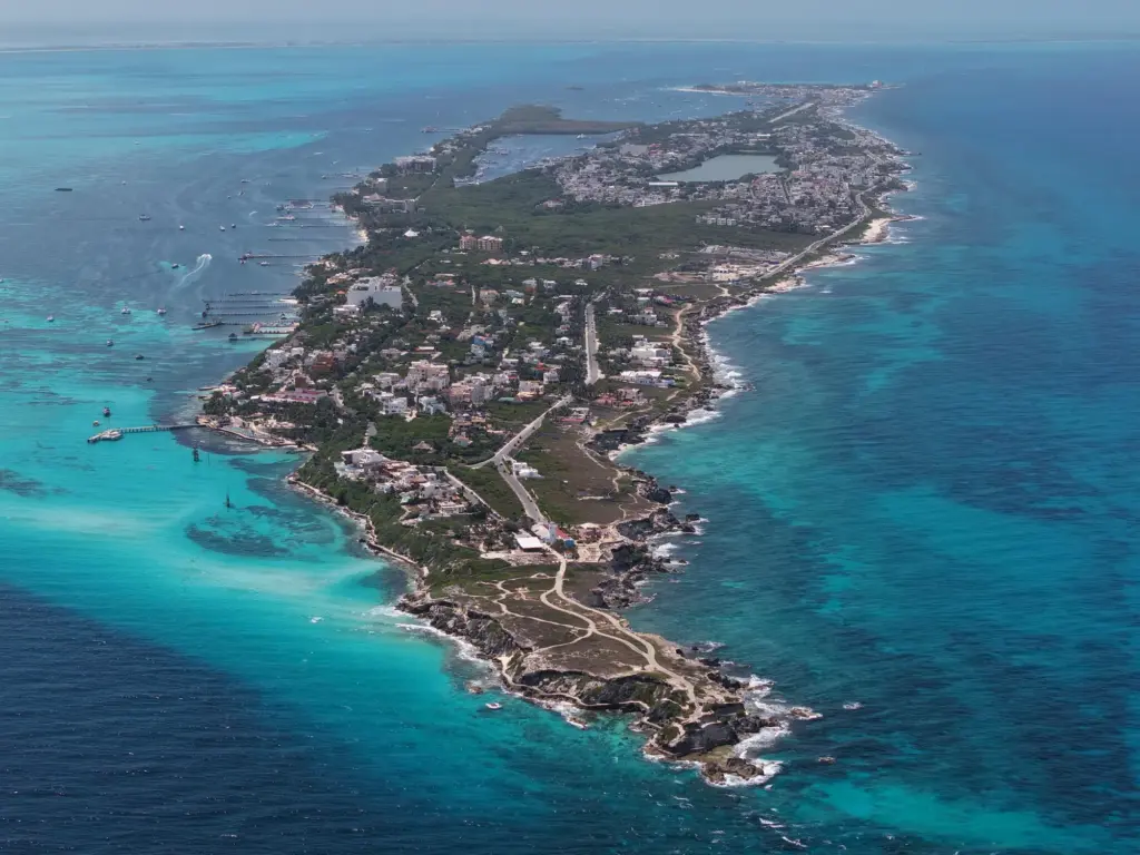 14 Best things to do in Cancun for couples 2 Isla Mujeres